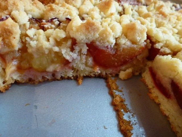 Rezept: Omas leckerster Pflaumenkuchen Bild Nr. 12 Omas leckerster Pflaumenkuchen - Rezept - Bild Nr. 12