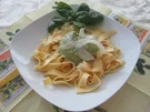 Pasta und Avocado -Pesto - Rezept