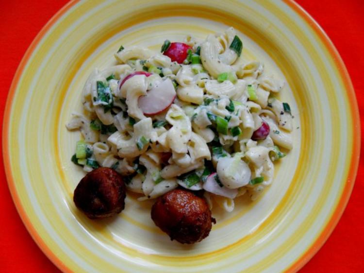 Hörnchen Nudelsalat mit Radieschen Co Rezept kochbar de