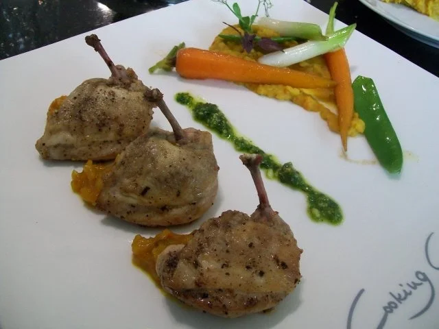 Rezept: Lollis von der Wachtel/ goldenes Linsenpüree/ spicy Aprikosen-Dattel-Kompott... Bild Nr. 4 Lollis von der Wachtel/ goldenes Linsenpüree/ spicy Aprikosen-Dattel-Kompott... - Rezept - Bild Nr. 4