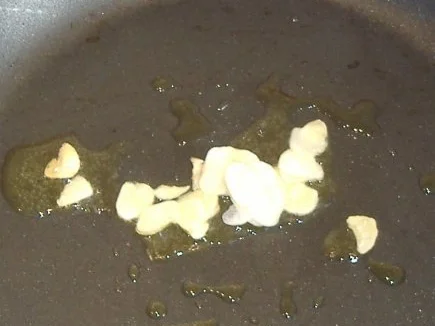 Bacalao gratiniert mit Aioli auf Stangenbohnen - Rezept - Bild Nr. 4