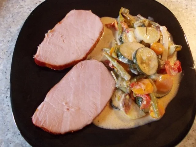 Kasseler Lachs mit buntem Rahmgemüse - Rezept