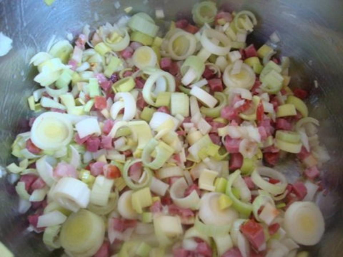 Rezept: cremiges Kartoffelsüppchen mit Huhn Bild Nr. 7 cremiges Kartoffelsüppchen mit Huhn - Rezept - Bild Nr. 7