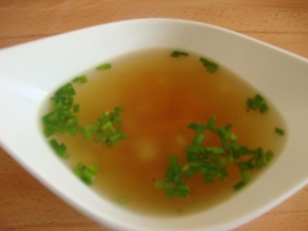 Grießgnocchisuppe mit 3 erlei Nockerln - Rezept - Bild Nr. 19