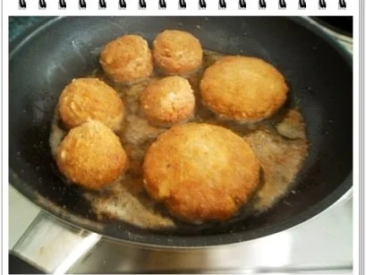 Rezept: Fleisch-Kartoffelbällchen-Spieß auf Tagliatelle Bild Nr. 8 Fleisch-Kartoffelbällchen-Spieß auf Tagliatelle - Rezept - Bild Nr. 8