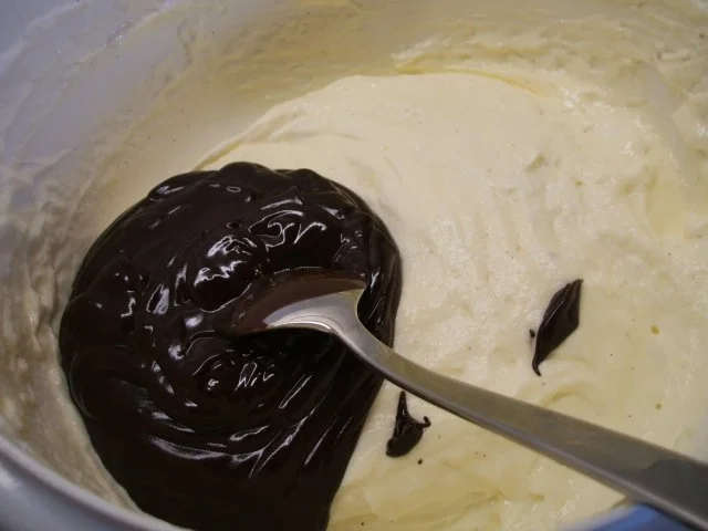 Rezept: Backen: Zweifarbiger Käsekuchen mit Mangosahne ***Happy Birthday, liebe Eva-Maria*** Bild Nr. 12 Backen: Zweifarbiger Käsekuchen mit Mangosahne ***Happy Birthday, liebe Eva-Maria*** - Rezept - Bild Nr. 12