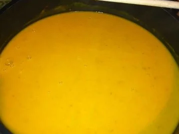 Rezept: Hokkaido Kürbissuppe mit Muskatnuss Bild Nr. 4 Hokkaido Kürbissuppe mit Muskatnuss - Rezept - Bild Nr. 4