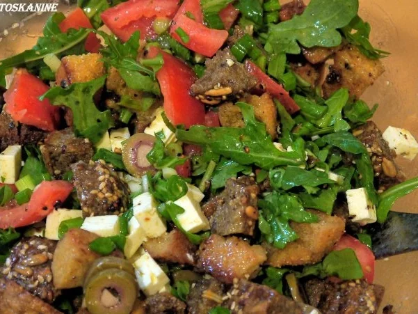 Kernige Panzanella mit Salsiccia Fresca - Rezept - Bild Nr. 12