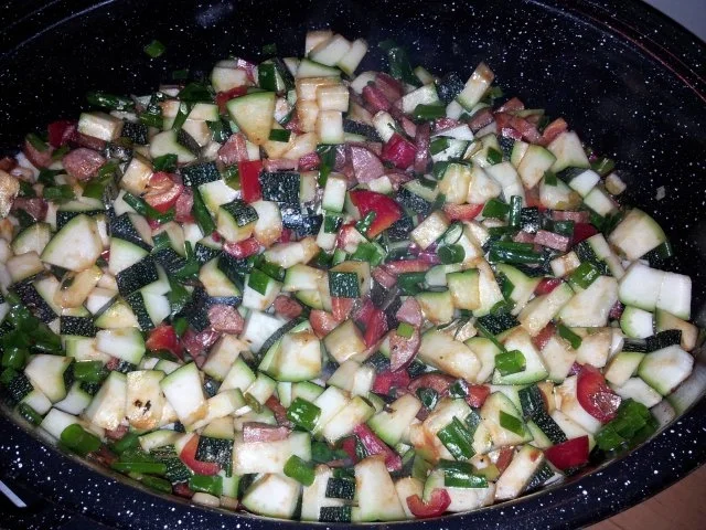 Zucchini mit roter Paprika, Lauchzwiebel und Ingwer - Rezept - Bild Nr. 3