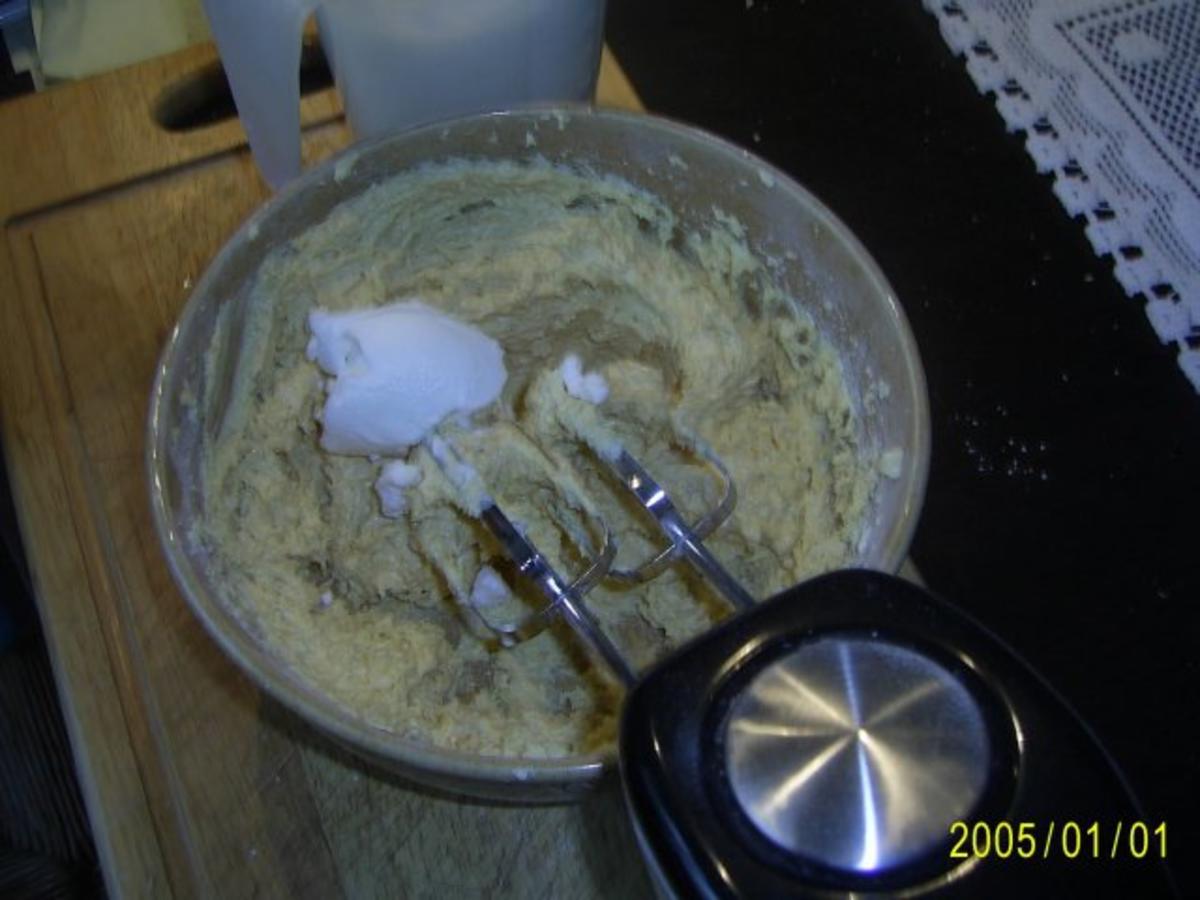 Kuchen: Kokos-Konfekt-Torte mit Pfirsichen - Rezept - Bild Nr. 5