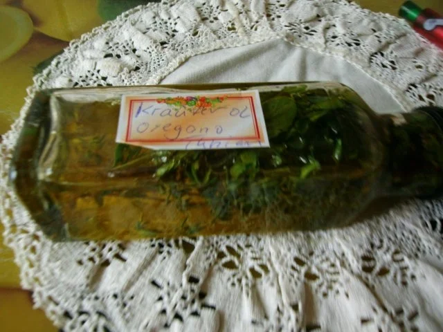 Rezept: Pfefferminzöl Bild Nr. 3 Pfefferminzöl - Rezept - Bild Nr. 3