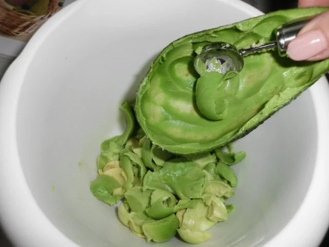 Avocadocreme auf getoastetem Baguette - Rezept - Bild Nr. 3