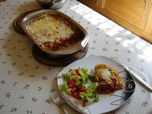 Pfannkuchen-Hackfleisch-Lasagne - Rezept - Bild Nr. 9
