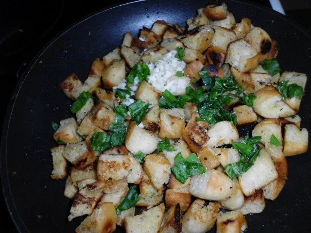 Gefülltes Hähnchenbrustfilet mit einem speziellen Salat (das Fleisch wird zur Nebensache) - Rezept - Bild Nr. 8