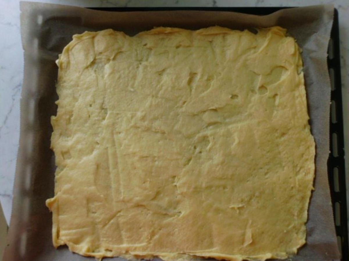 Brandteigkuchen mit Vanillecreme, dazu Waldbeermus (so wird das in Ungarn gemacht) - Rezept - Bild Nr. 8