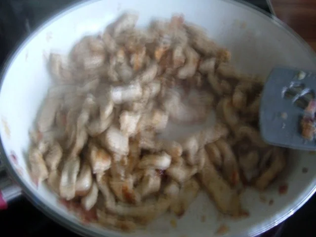 Rezept: Pfannengericht : Spaghetti mit Möhrenspaghetti Bild Nr. 6 Pfannengericht : Spaghetti mit Möhrenspaghetti - Rezept - Bild Nr. 6