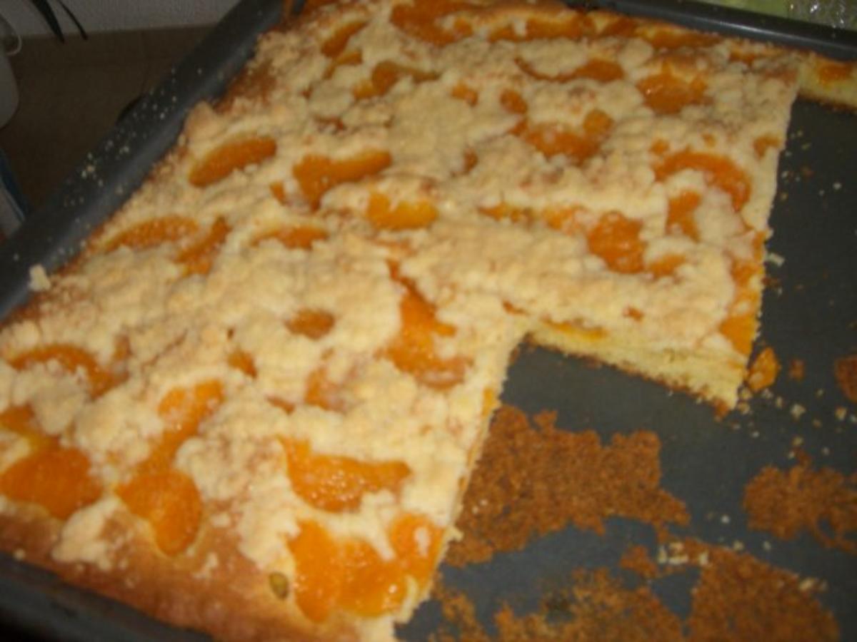 Kuchen: Saftiger Butterstreuselkuchen - Rezept