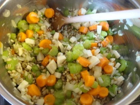 Rezept: "Sarntaler Gerstensuppe" Bild Nr. 11 "Sarntaler Gerstensuppe" - Rezept - Bild Nr. 11