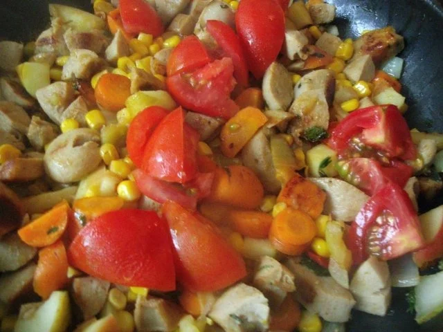 Bratwurstgulasch mit  Apfel - Kartoffelstampf - Rezept - Bild Nr. 8