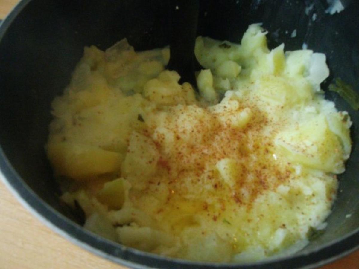 Bratwurstgulasch mit  Apfel - Kartoffelstampf - Rezept - Bild Nr. 12