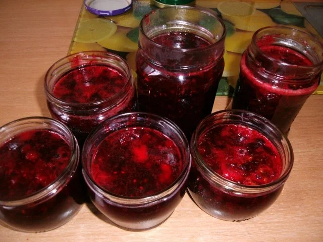 Rezept: Brombeergelee Bild Nr. 9 Brombeergelee - Rezept - Bild Nr. 9