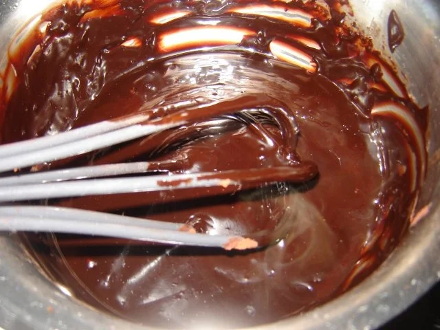 Rezept: Herbe Schokoladensosse Bild Nr. 4 Herbe Schokoladensosse - Rezept - Bild Nr. 4