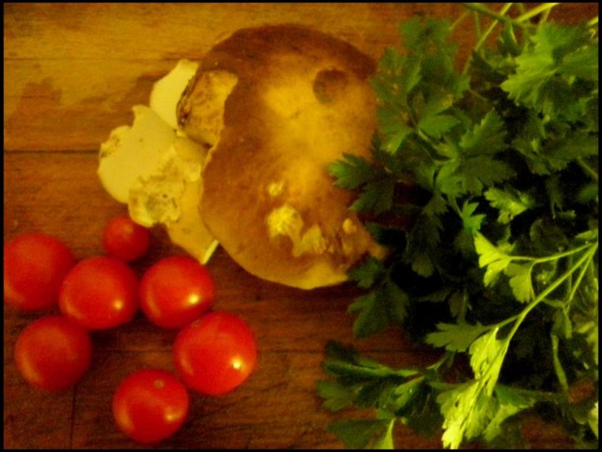 Gnocchi mit Petersilien Sahne, Steinpilzen und Kirschtomaten - einfach ...