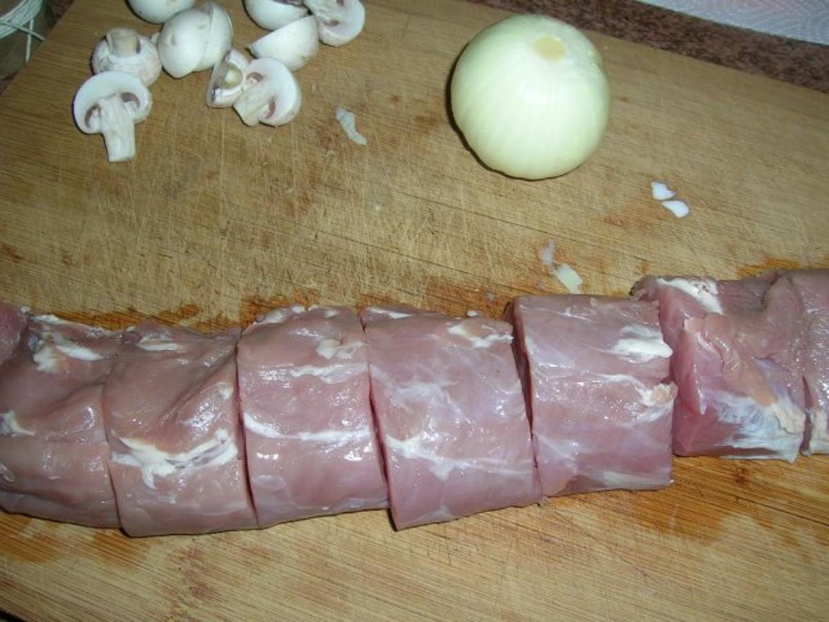 Schweinemedaillons mit Zucchini, Möhren und Champignon Gratin - Rezept - Bild Nr. 5
