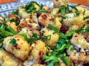 Orientalische Blumenkohl-Couscous-Pfanne mit Joghurt-Dipp - Rezept
