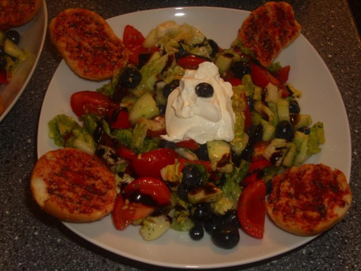 Bilder für Salat mit Heidelbeeren Rezept