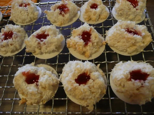 Rezept: Weihnachtsgebäck : Vulkano, gefüllte Makrönchen.45 Stk. Weihnachtsgebäck : Vulkano, gefüllte Makrönchen.45 Stk. - Rezept