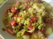Hausmannskost - Wirsingkohlsuppe mit Knacker - Rezept
