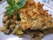 Rezept: Auflauf: Vegetarischer Auflauf mit Mozzarella-Streusel Auflauf: Vegetarischer Auflauf mit Mozzarella-Streusel - Rezept