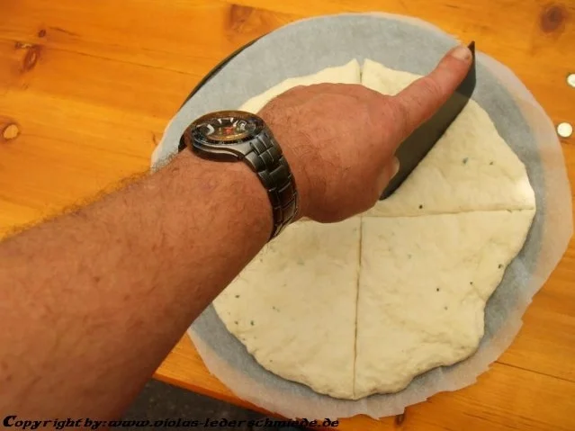 Rezept: Lederschmiedes Fladenbrot mit Jiaogulan Bild Nr. 3 Lederschmiedes Fladenbrot mit Jiaogulan - Rezept - Bild Nr. 3