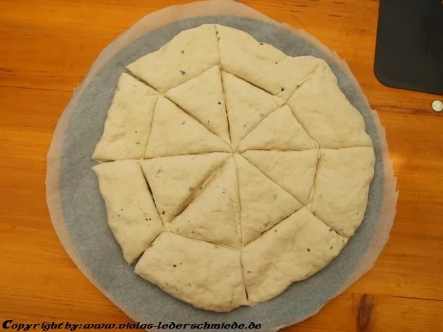 Rezept: Lederschmiedes Fladenbrot mit Jiaogulan Bild Nr. 4 Lederschmiedes Fladenbrot mit Jiaogulan - Rezept - Bild Nr. 4