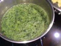 Rezept: Eier: Klassischer Spinat mit Rührei Bild Nr. 2 Eier: Klassischer Spinat mit Rührei - Rezept - Bild Nr. 2