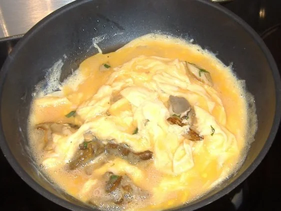 Frische Steinpilze mit Rührei - Rezept - Bild Nr. 4