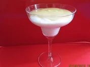 Dessert: Welfenspeise mit Weinschaumcreme - Rezept