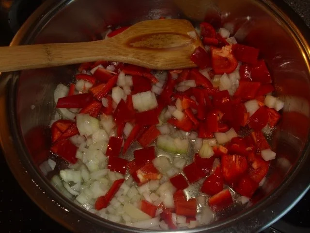 Rezept: Pasta-Paprika-Salami Bild Nr. 3 Pasta-Paprika-Salami - Rezept - Bild Nr. 3