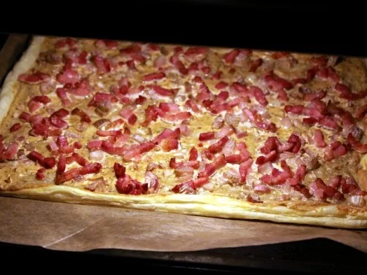 einfacher Flammkuchen - Rezept