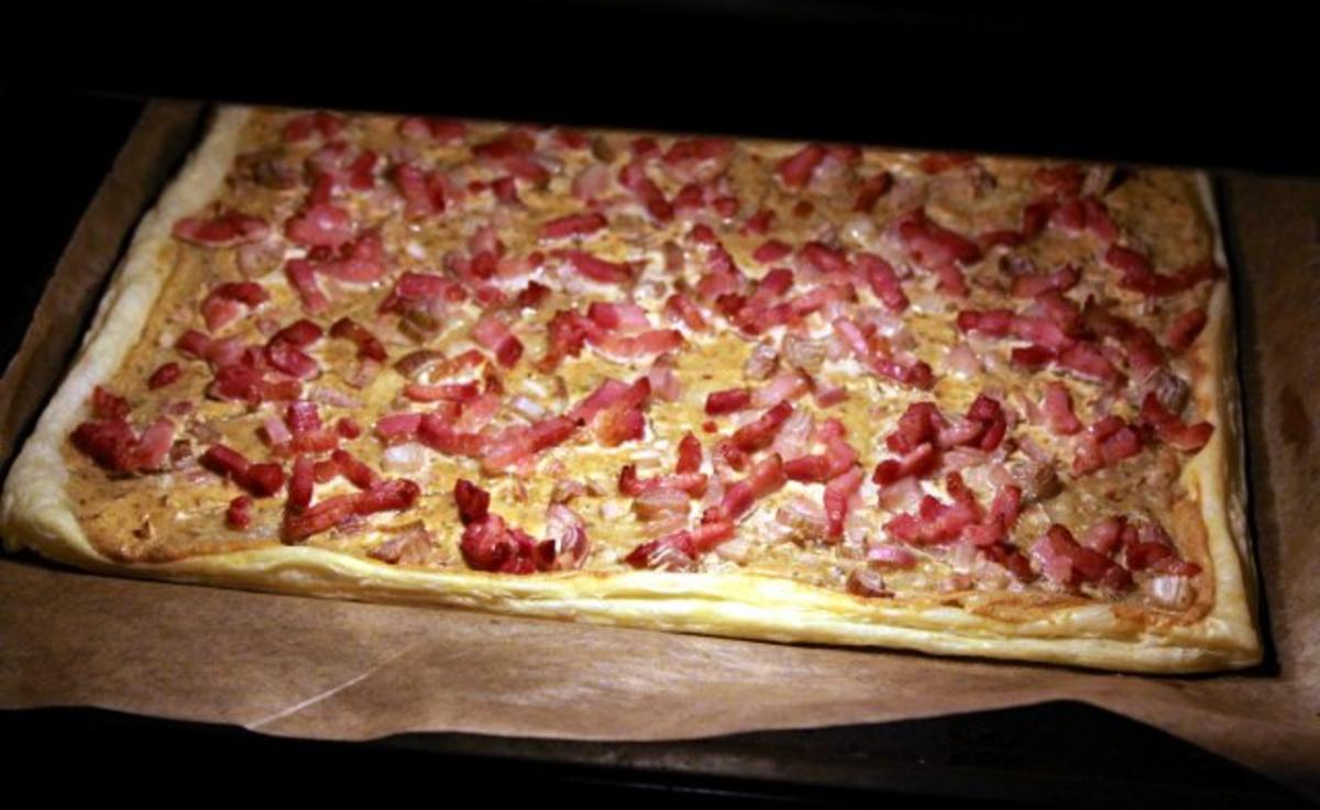 einfacher Flammkuchen - Rezept mit Bild - kochbar.de