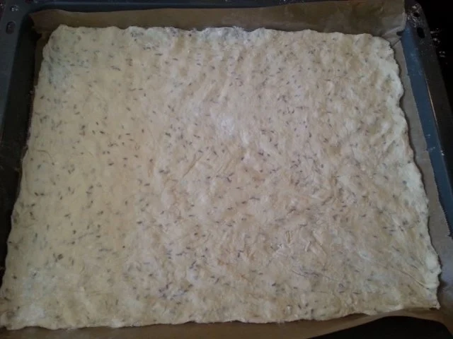 Rezept: Zwiebelkuchen von "Töchting" (nach Weight Watcher) Bild Nr. 3 Zwiebelkuchen von "Töchting" (nach Weight Watcher) - Rezept - Bild Nr. 3