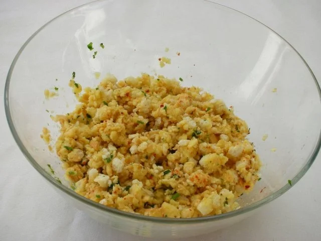 Rezept: Pilz-Frikadellen mit Avocadosauce Bild Nr. 9 Pilz-Frikadellen mit Avocadosauce - Rezept - Bild Nr. 9