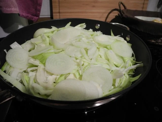 Schwein : Gewickelter Schinken auf Apfel - Weißkohl - Gemüse - Rezept - Bild Nr. 7