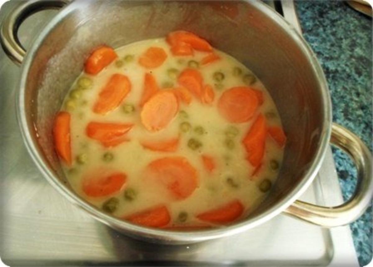 Gebratene Scholle auf Gemüsebett mit leckerem Stampfkartoffel - Türmchen - Rezept - Bild Nr. 20