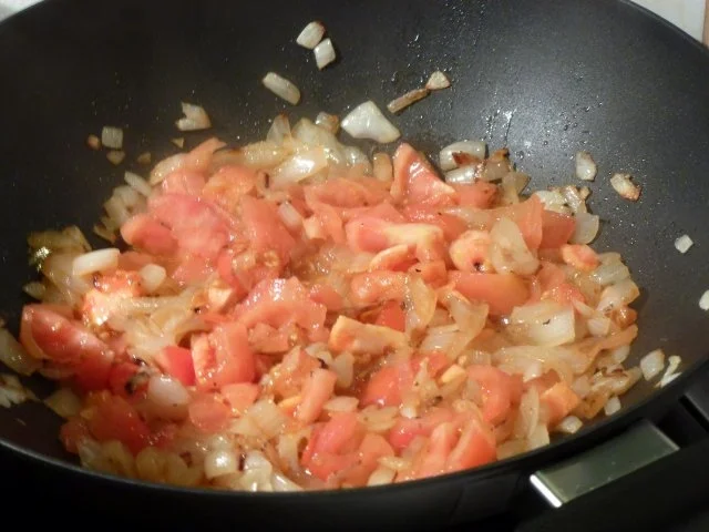 Rezept: Rustikales Puten-Sahne-Gulasch Bild Nr. 6 Rustikales Puten-Sahne-Gulasch - Rezept - Bild Nr. 6