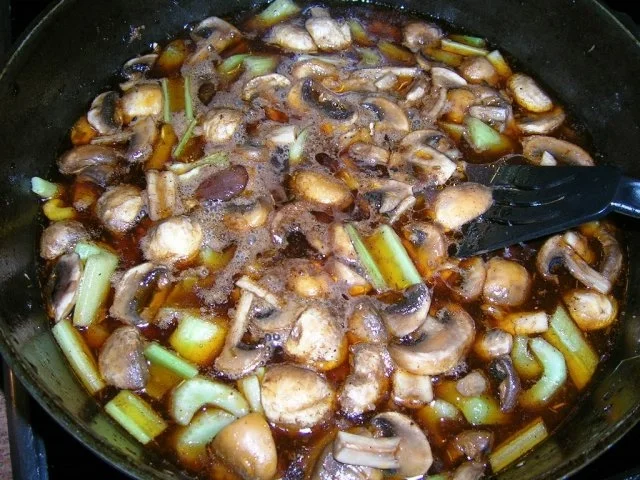 Ochsenschwanz Ragout in Rotwein geschmort - nach unserer liebsten Art - Rezept - Bild Nr. 9