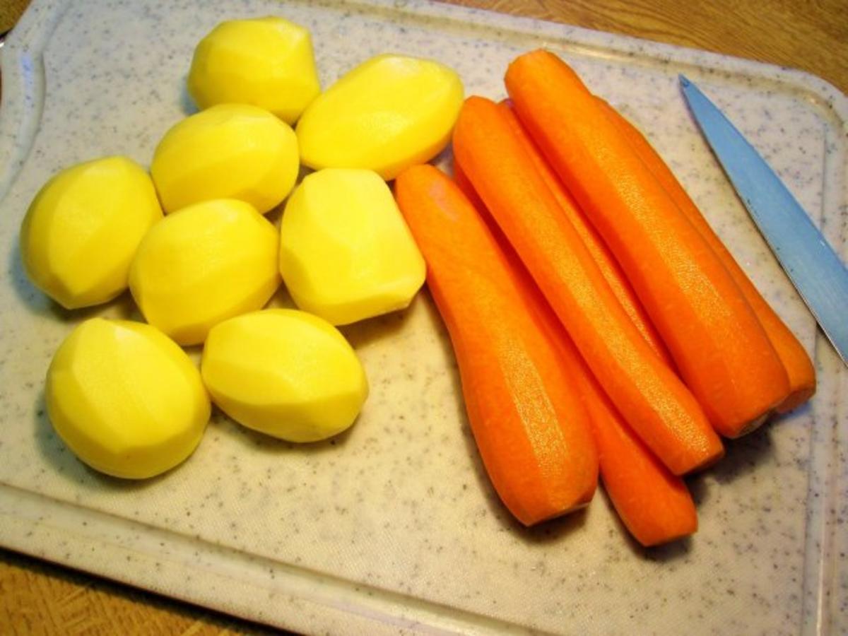 Kartoffelsalat mit Möhren und Erbsen ... - Rezept - Bild Nr. 2