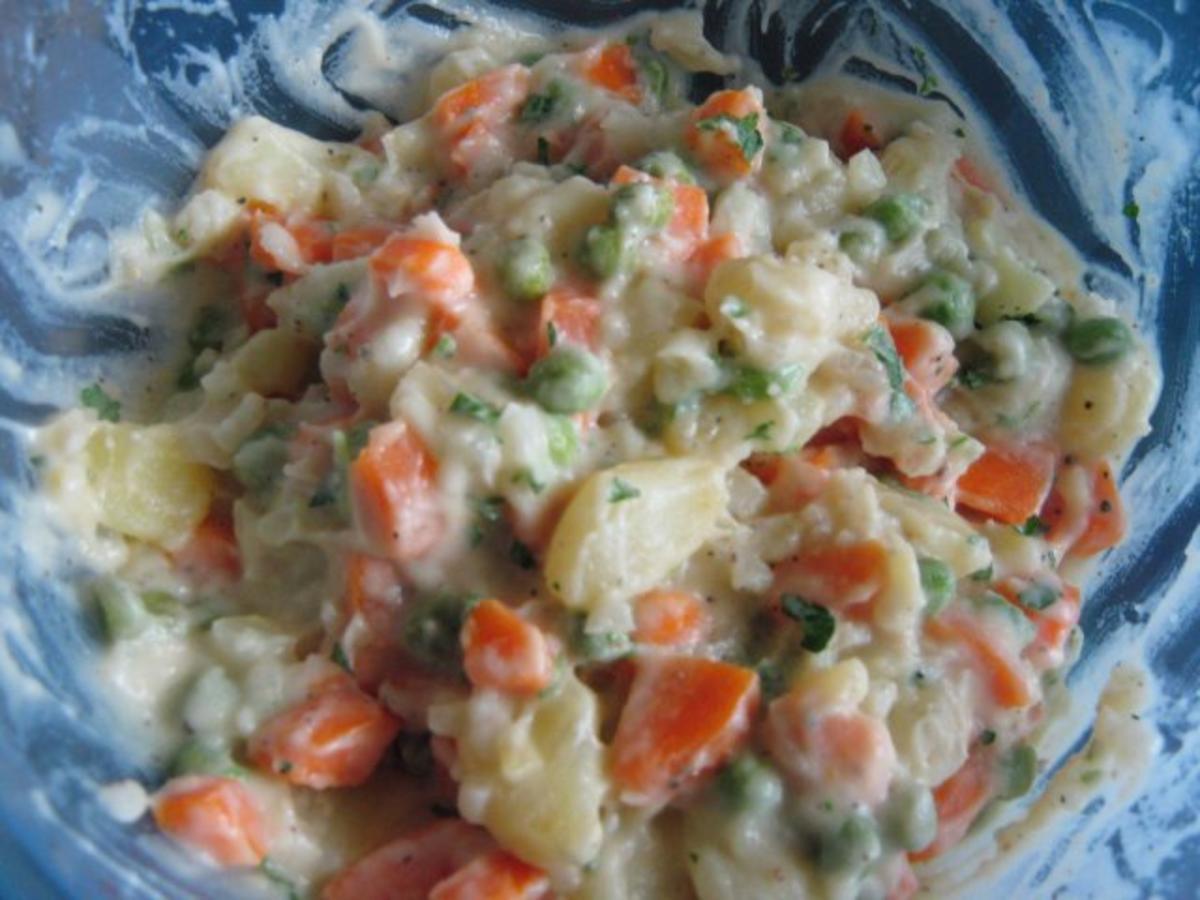 Kartoffelsalat mit Möhren und Erbsen ... - Rezept - Bild Nr. 8