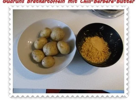 Rezept: Kartoffeln: Bratkartoffeln mit Chili-Berbere-Butter Bild Nr. 2 Kartoffeln: Bratkartoffeln mit Chili-Berbere-Butter - Rezept - Bild Nr. 2